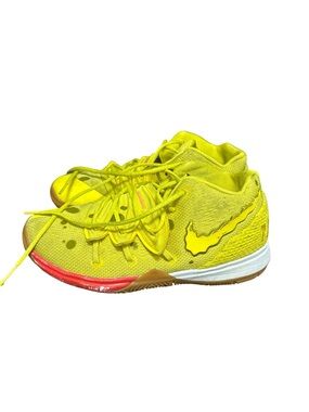 Nike Kids' Yellow Basketball Shoes SpongeBob yellow high top size 3Y